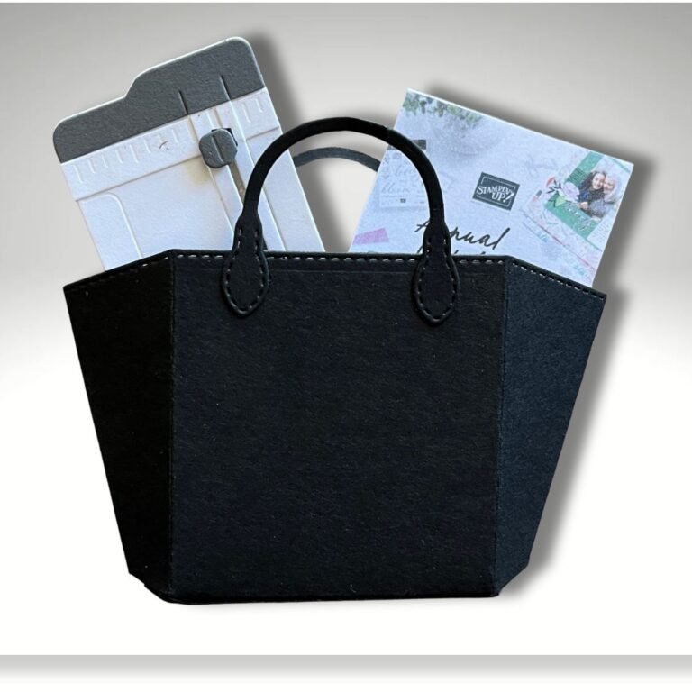 OnStage Tote bag made using Notes & Totes and Crafting with You Dies (1)
